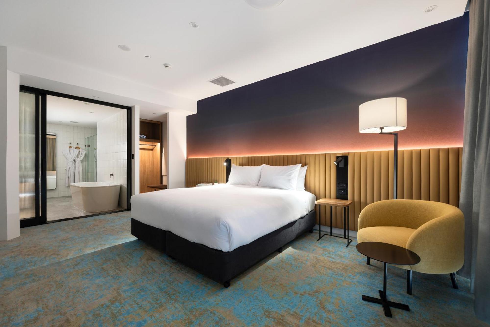 Novotel Surfers Paradise Guldkusten Exteriör bild
