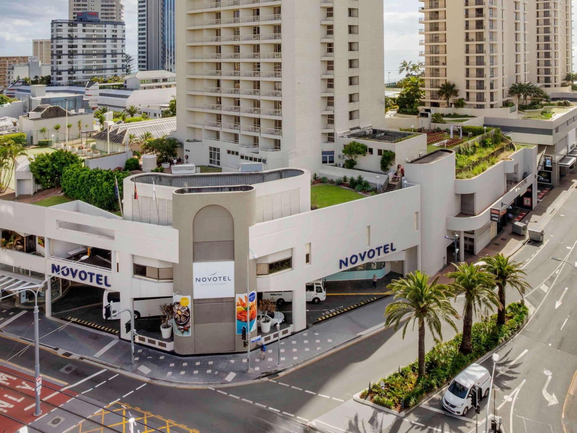 Novotel Surfers Paradise Guldkusten Exteriör bild