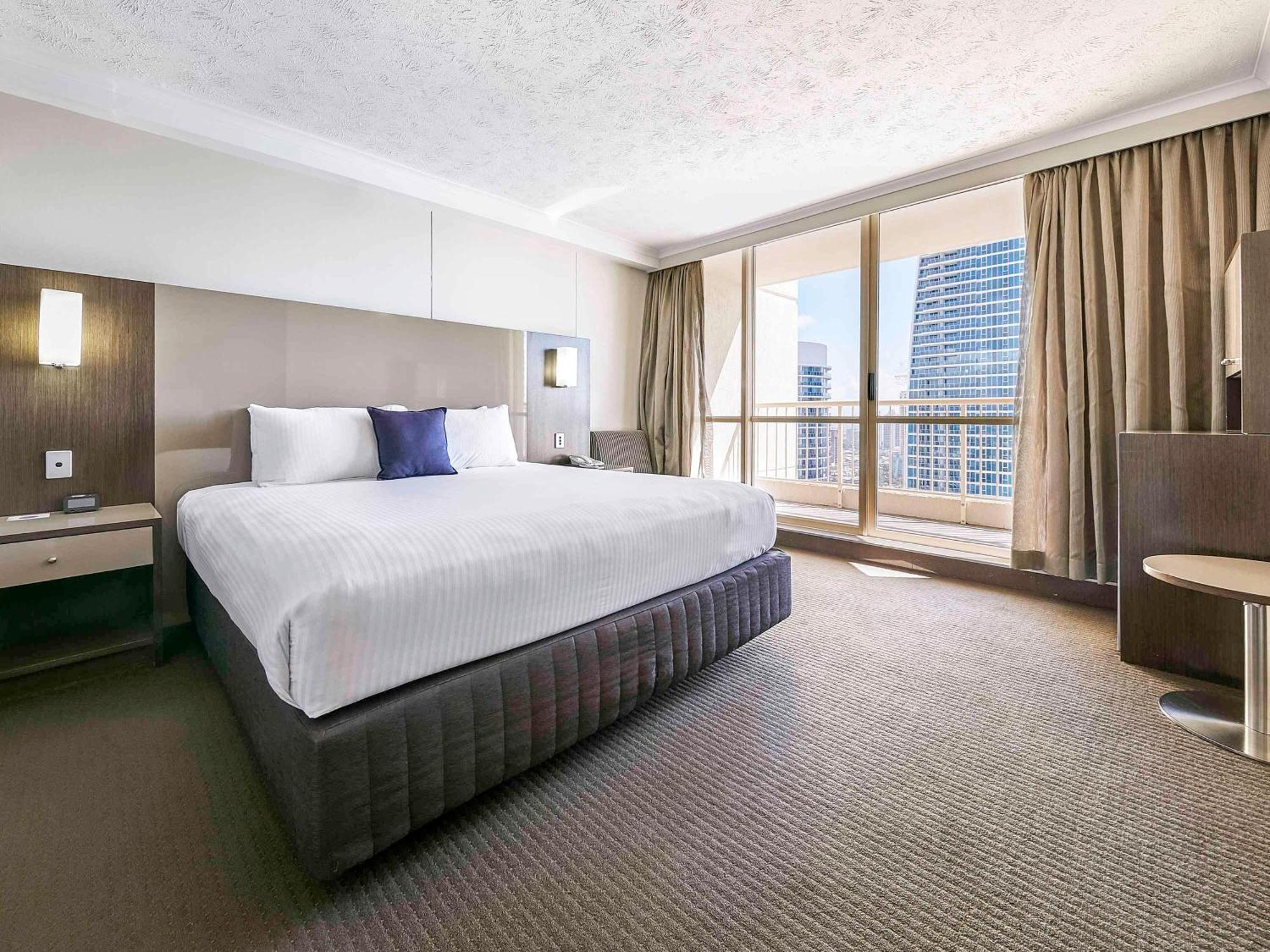 Novotel Surfers Paradise Guldkusten Exteriör bild