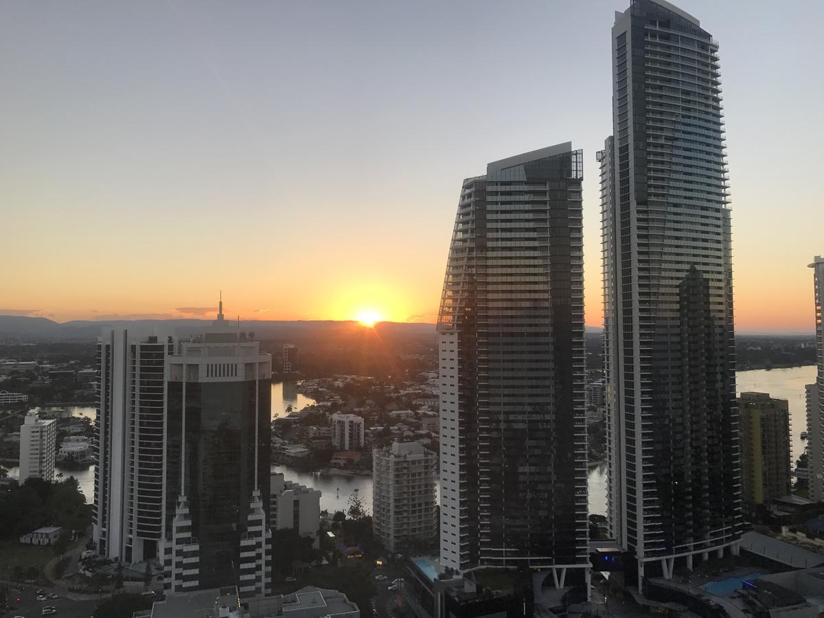 Novotel Surfers Paradise Guldkusten Exteriör bild